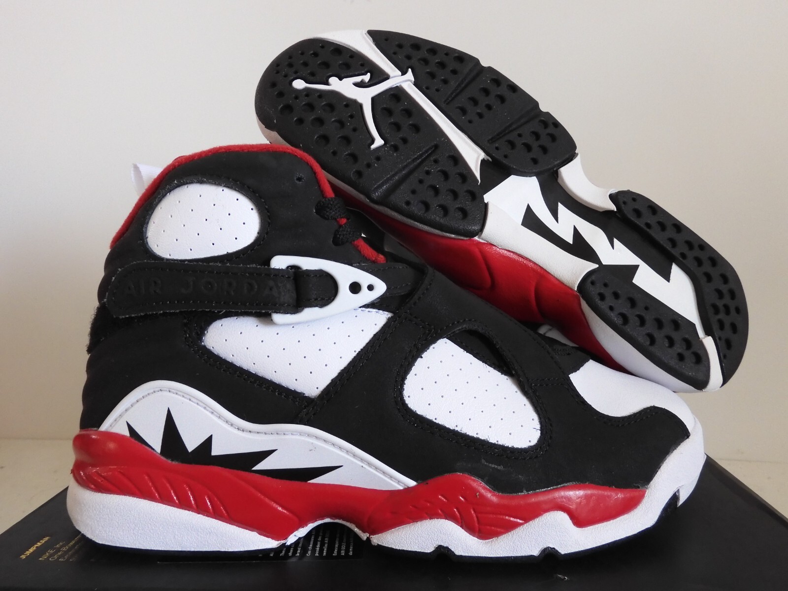 NIKE AIR JORDAN 8 RETRO (GS) PAPRIKA-BLACK-WHT SZ 6.5Y