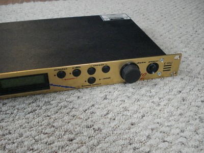 Clean E-MU Orbit V2 9090 The Dance Planet Rack Synthesizer Sound Module - Techno