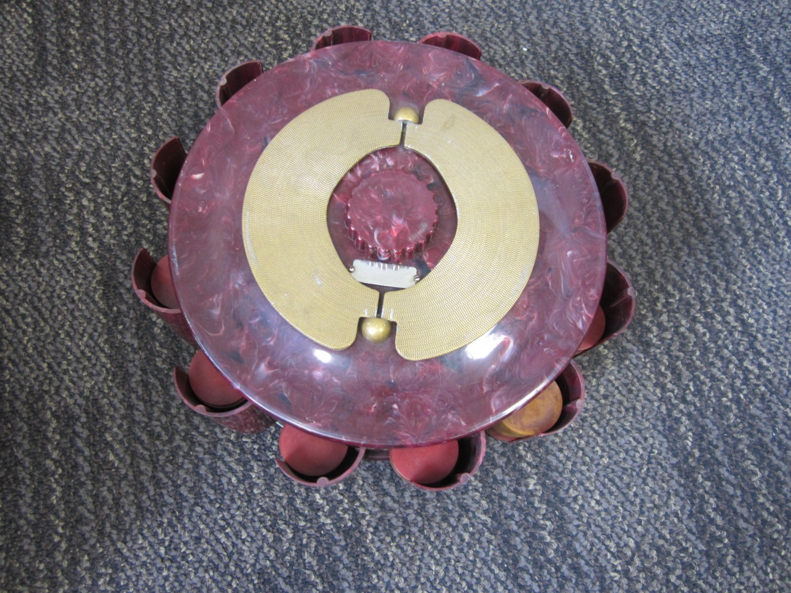 VINTAGE PLA-WOOD TURNIT POKER CADDY / CHIP RACK RED MARBLE BAKELITE