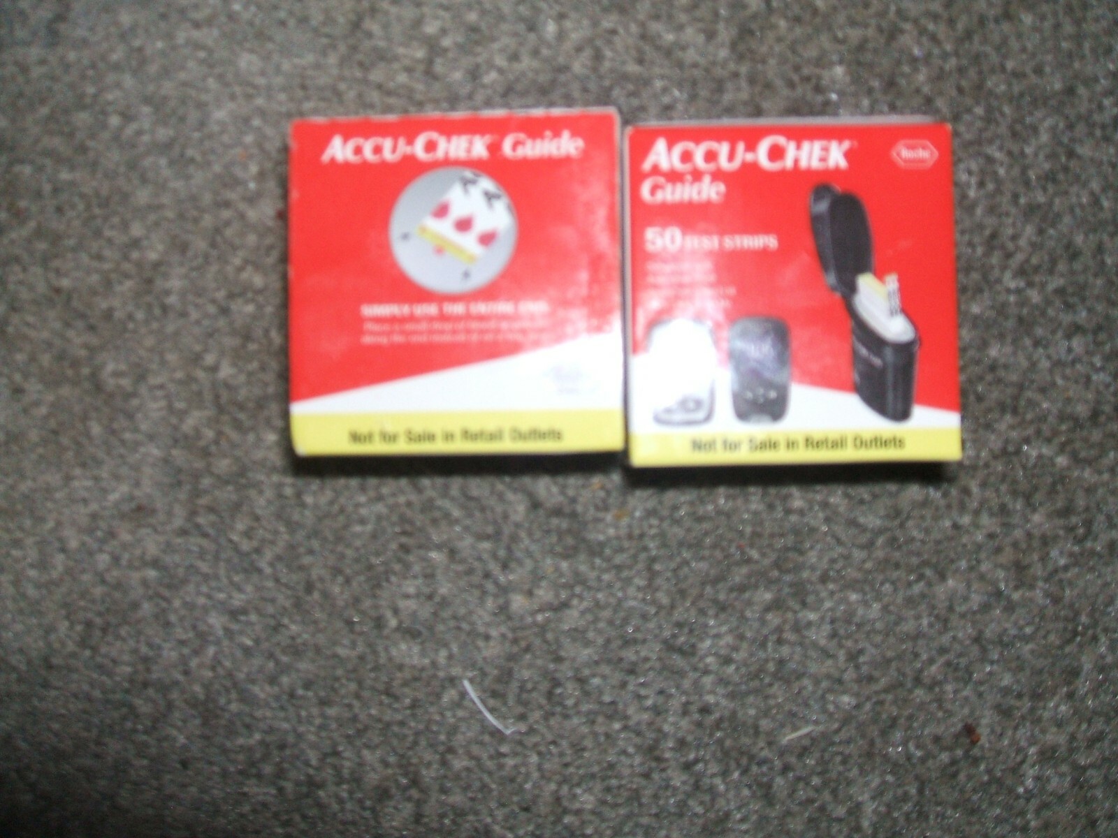 accuchek guide test strips 50 ex 4/.7/23 2 boxes free shippingのeBay公認