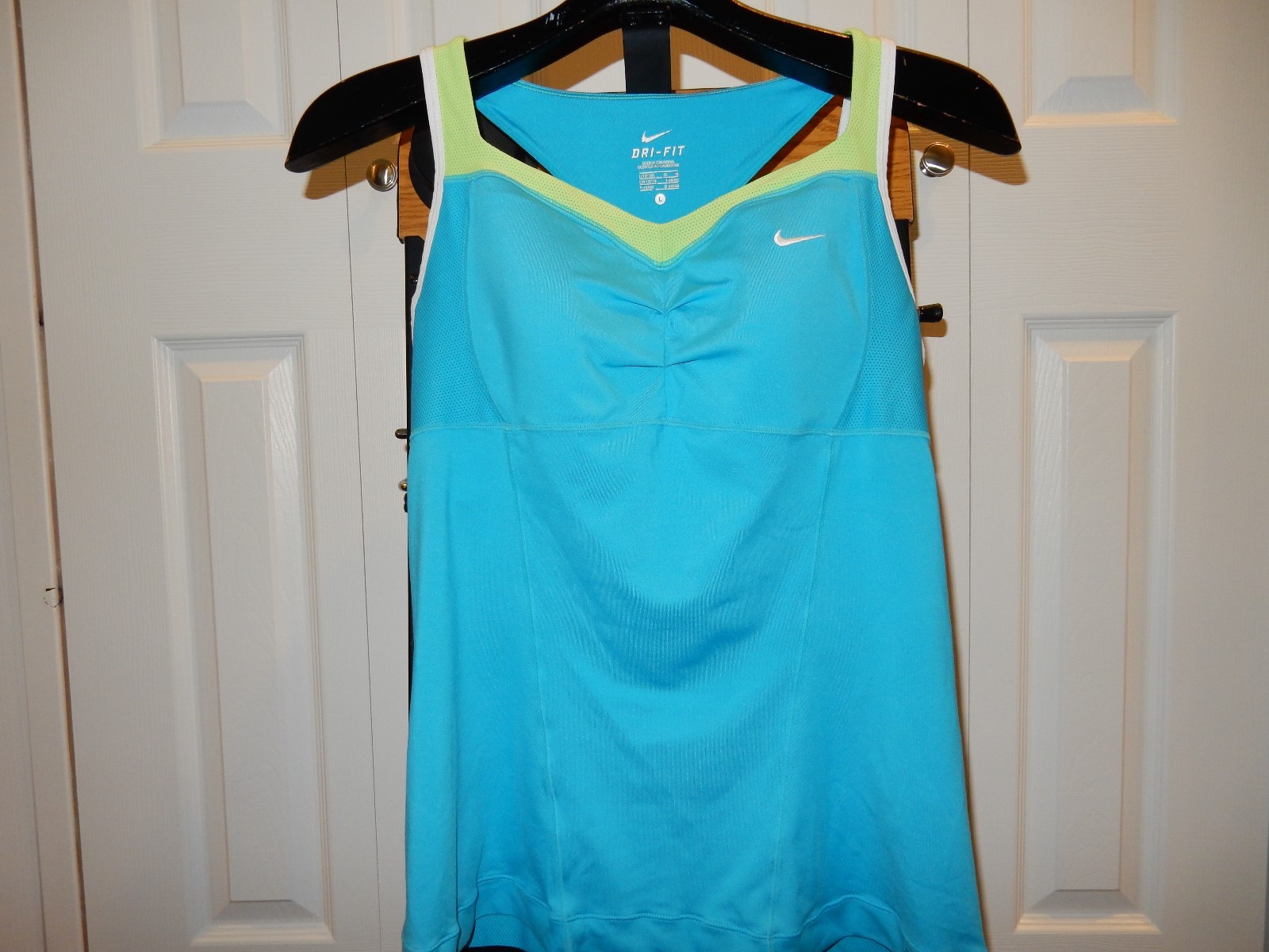 Nike Dri Fit Ladies Turquoise BlueTennis Skort With Matching Top; Size Large