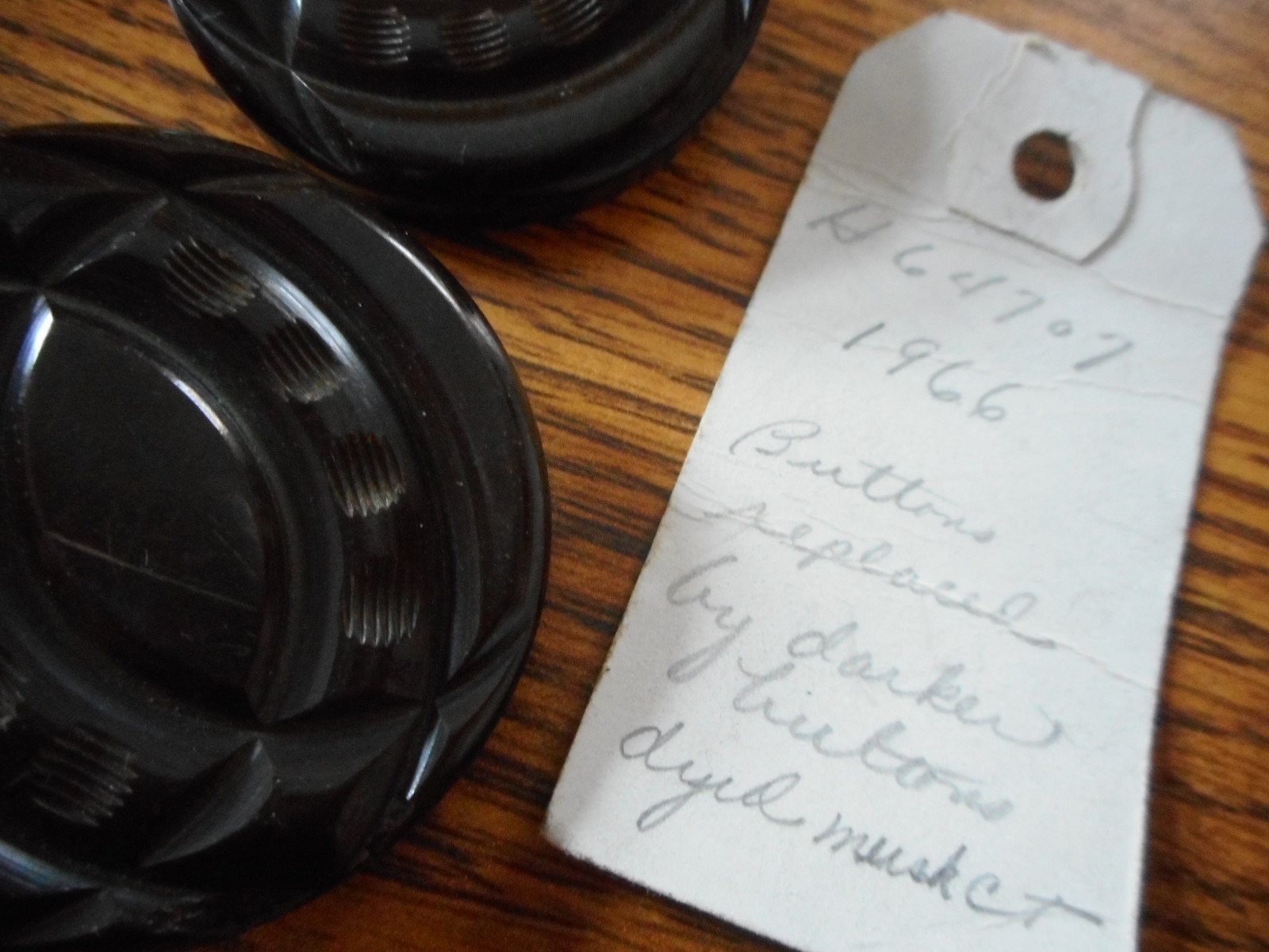 VINTAGE Large BUTTON LOT 11 Unusual BROWN SQUARE Coat +