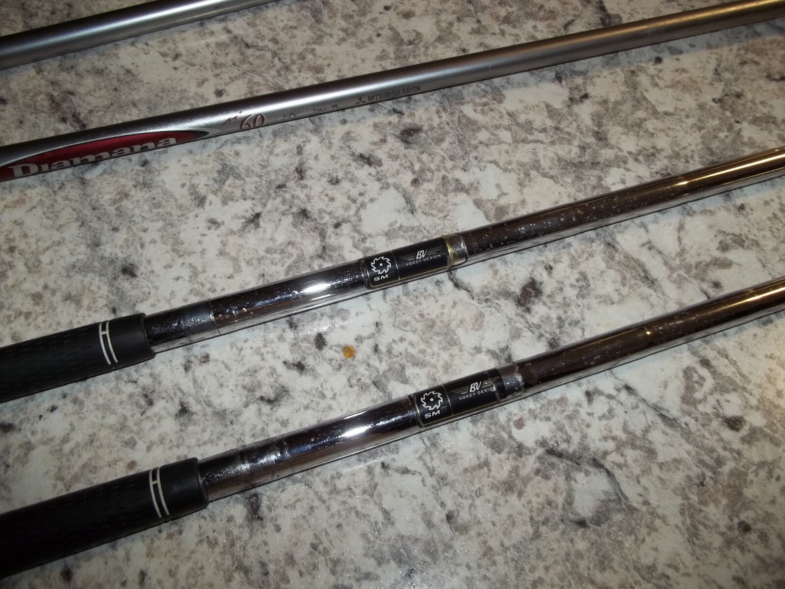 Titleist Golf Set 915D2 Driver, 816H Hybrid, SM5 58, 54 Wedges Regular RH Lot!!!