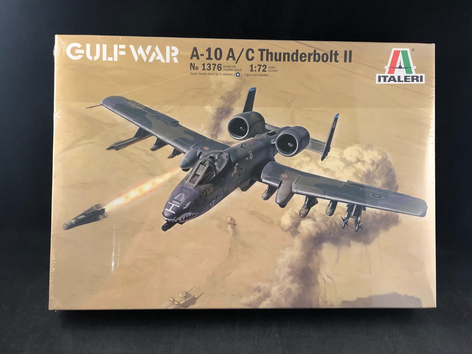 No352 1/72 USAF A-10 Thunderbolt ⅡSeries FAIRCHILD REPUBLIC A-10 THUNDERBOLT II AIRCRAFT 1/72