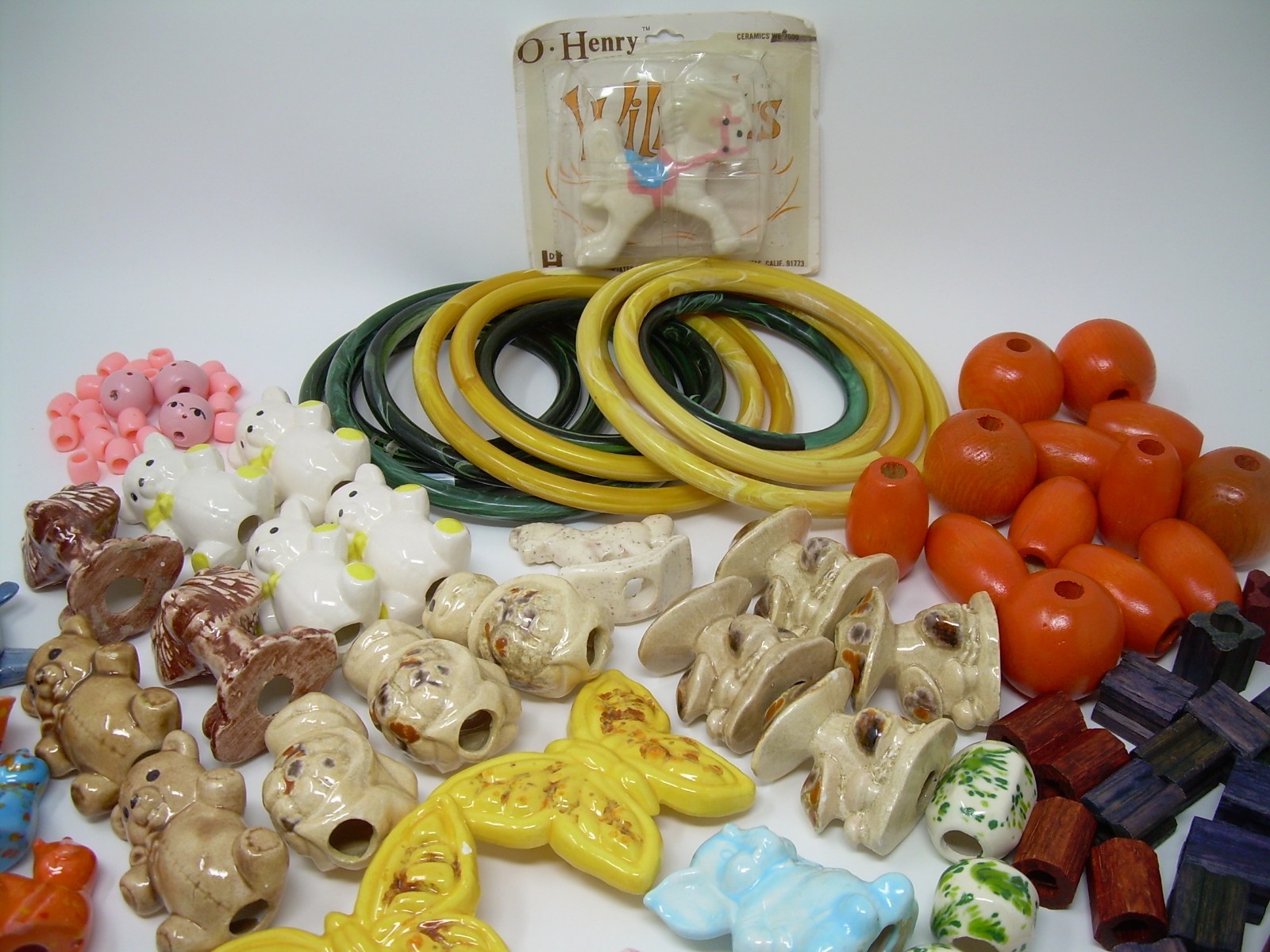 HUGE Lot Vtg Macrame Beads Ceramic & Wood Turtles Mushrooms Bears Butterflies +