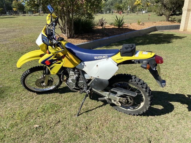 Suzuki drz 400e