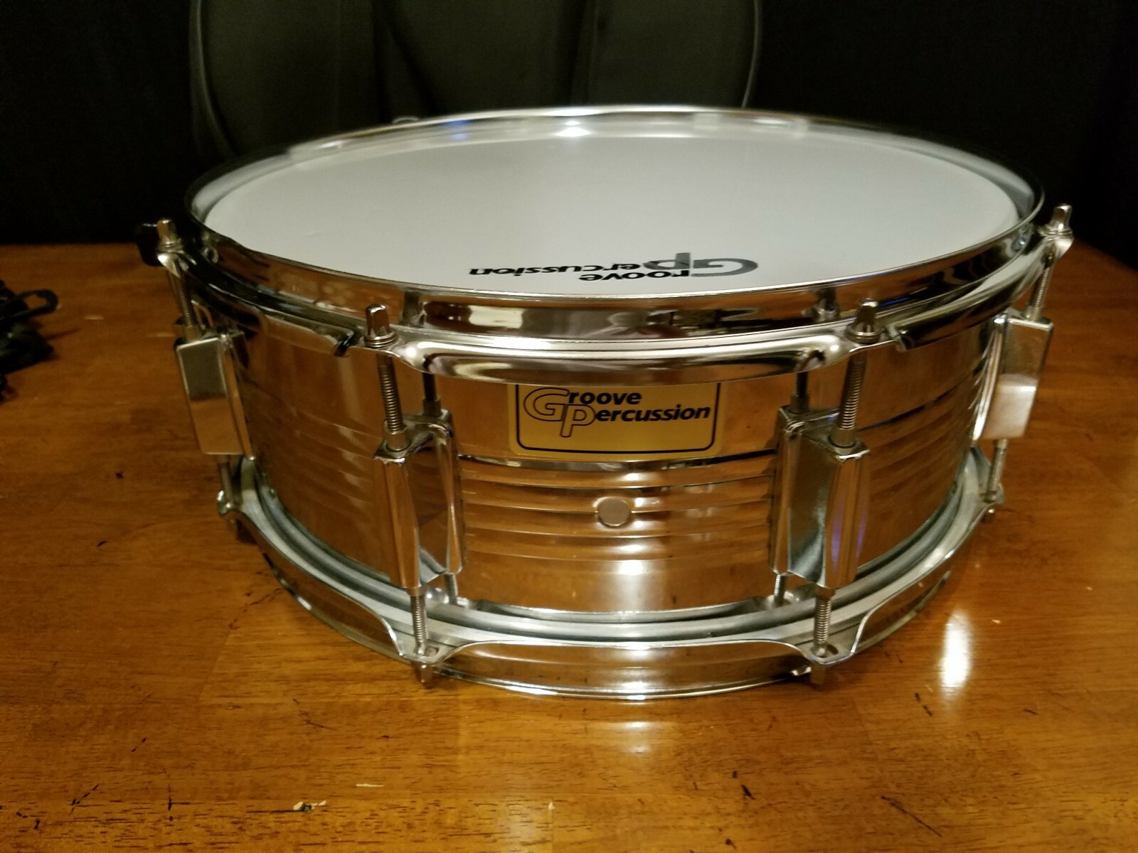 GROOVE PERCUSSION SNARE DRUM w/ CARRY CASE