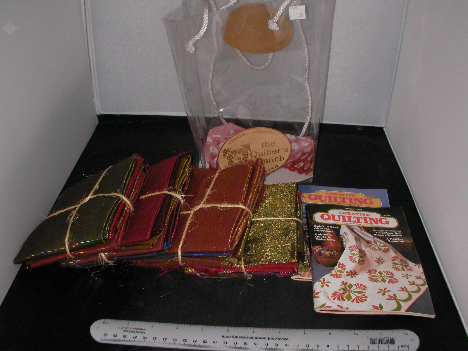 Lot Quilting metallic seasonal fabric books templates patterns creative crafting