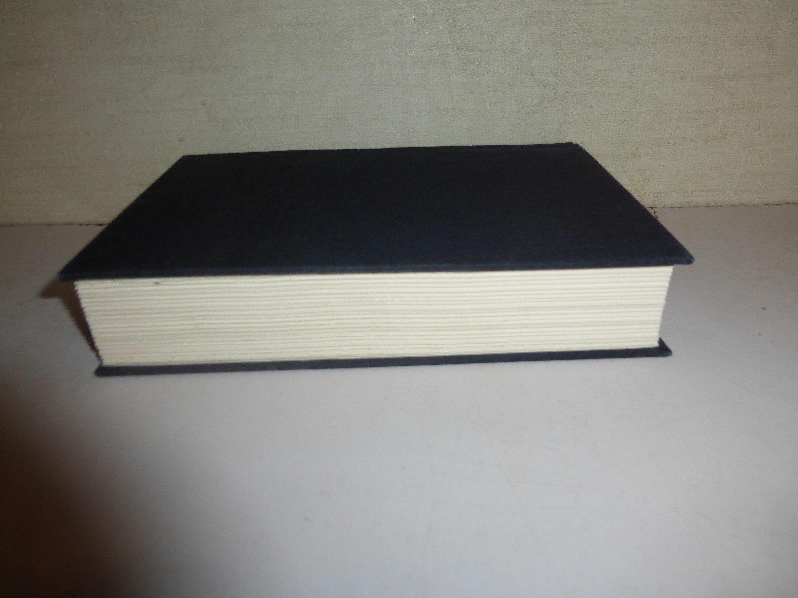 1st/1st THE GRAPES OF WRATH by JOHN STEINBECK HCDJ - 1989 RE-ISSUE B250