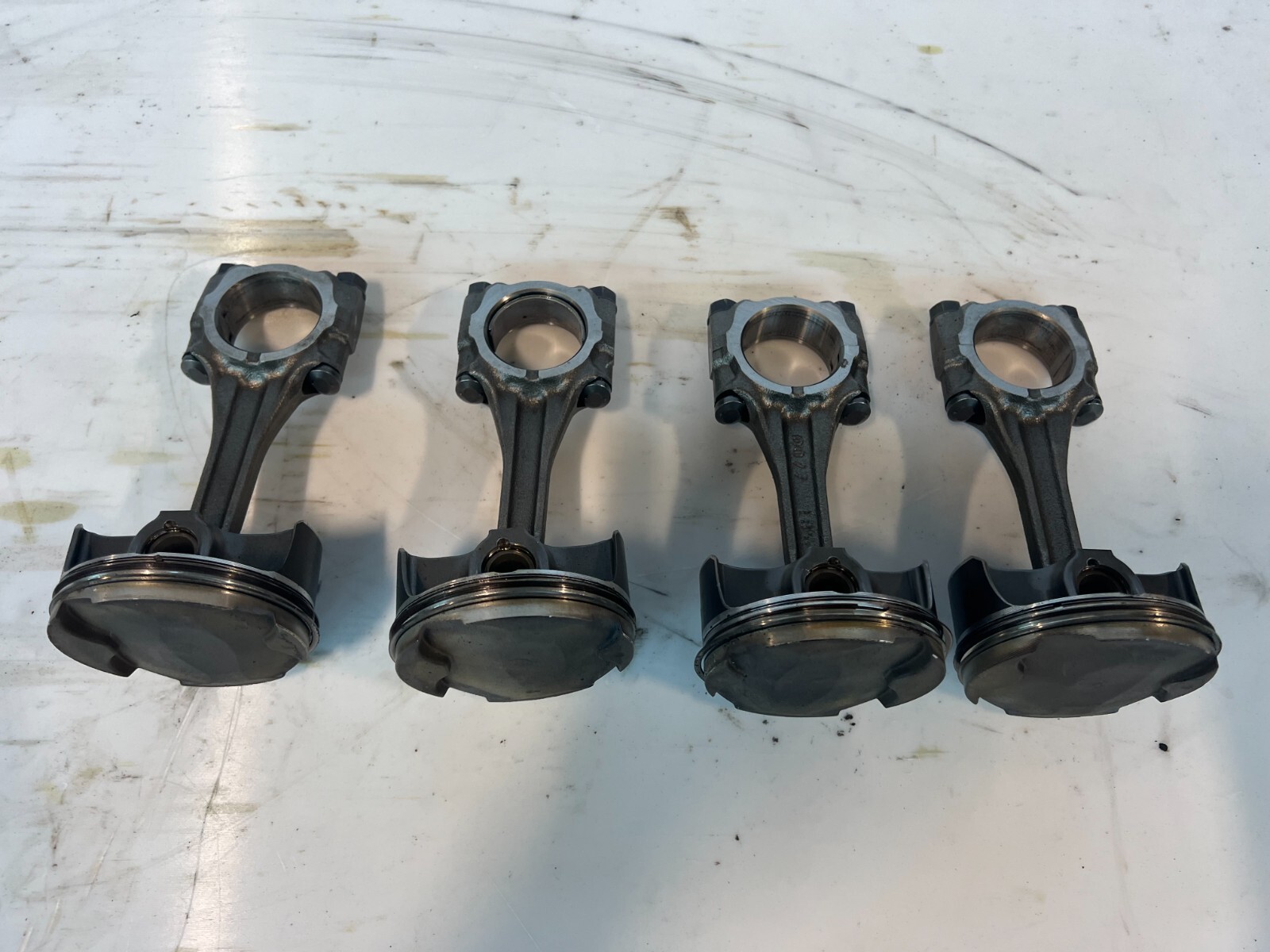 ranan　7月① 2023 21-25 Kawasaki NINJA ZX10R ENGINE MOTOR PISTONS