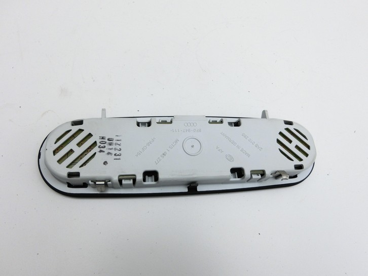 Audi A5 8F Cabrio 09-12 Innenleuchte Innenraumleuchte Hinten Audi A5 8F Cabrio 09-12 25.08.2011 8F0947111 2AB010285... Vorschau 3
