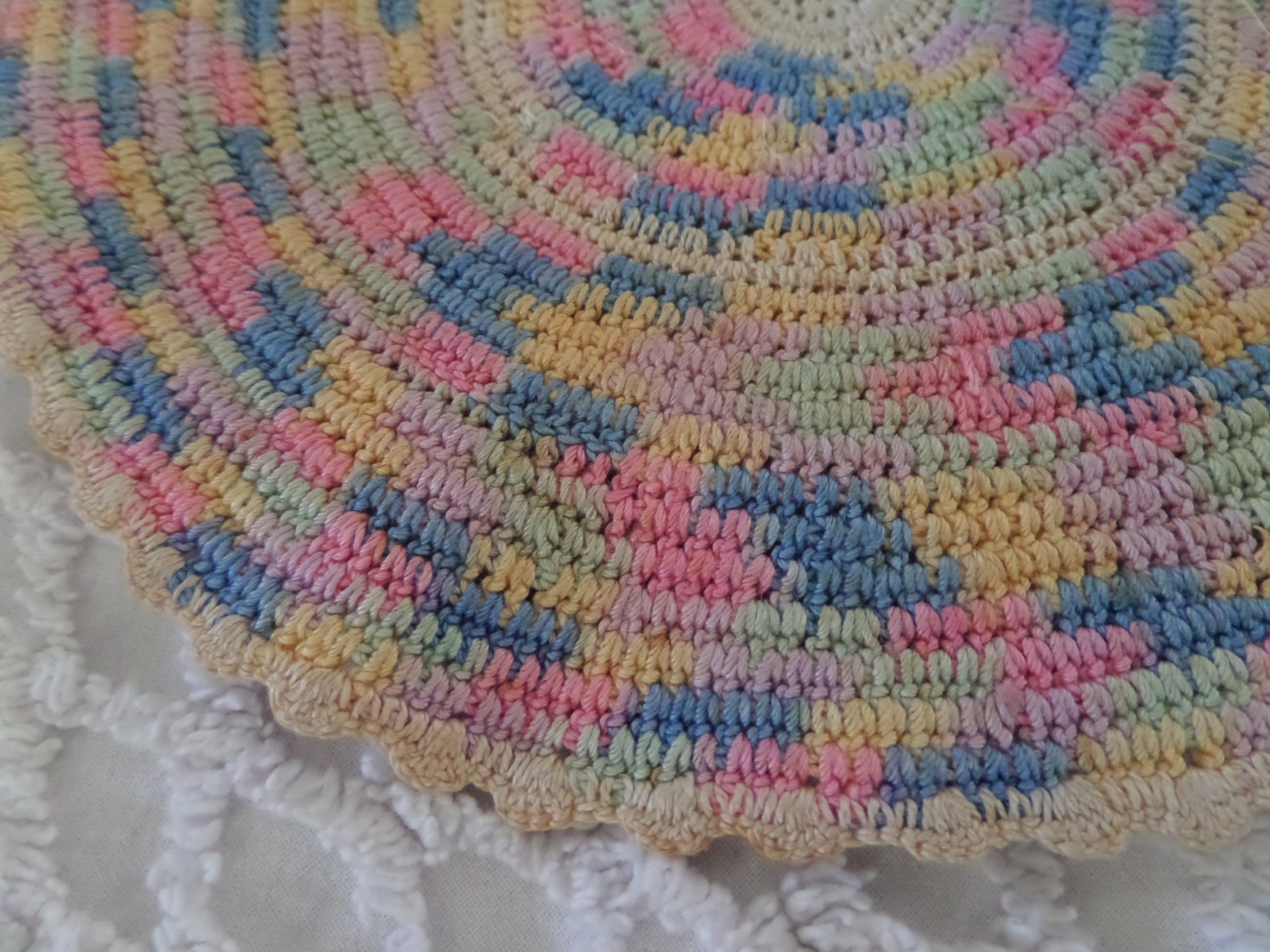 Vtg  2 layer Pastel Varigated Thread Doily 9