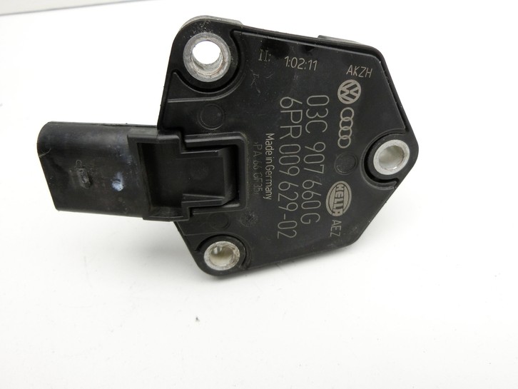 Skoda Superb II 3T 08-13 2.0 125KW CFGB Ölstandssensor Sensor Ölstand Motoröl Geber Skoda Superb II 3T 08-13... Vorschau 4