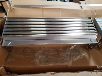 7004813 (7004809) Subzero (New) 72'' Pro Dual Louvered Grille - 36'' Single Grille