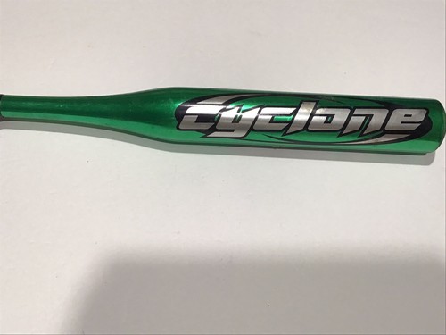 Easton Cyclone Model SK32B 34/28 Fastpitch Softball Bat