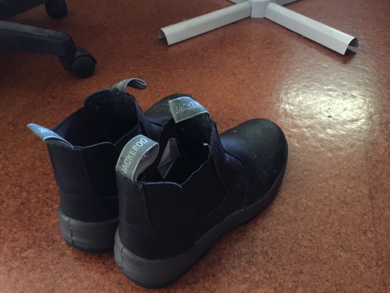 steel cap volleys kmart