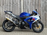 SUZUKI GSXR 1000 K7 2007 SUPER SPORT + PRIVATE REG K8 GXR + TWIN ARROW SYSTEM