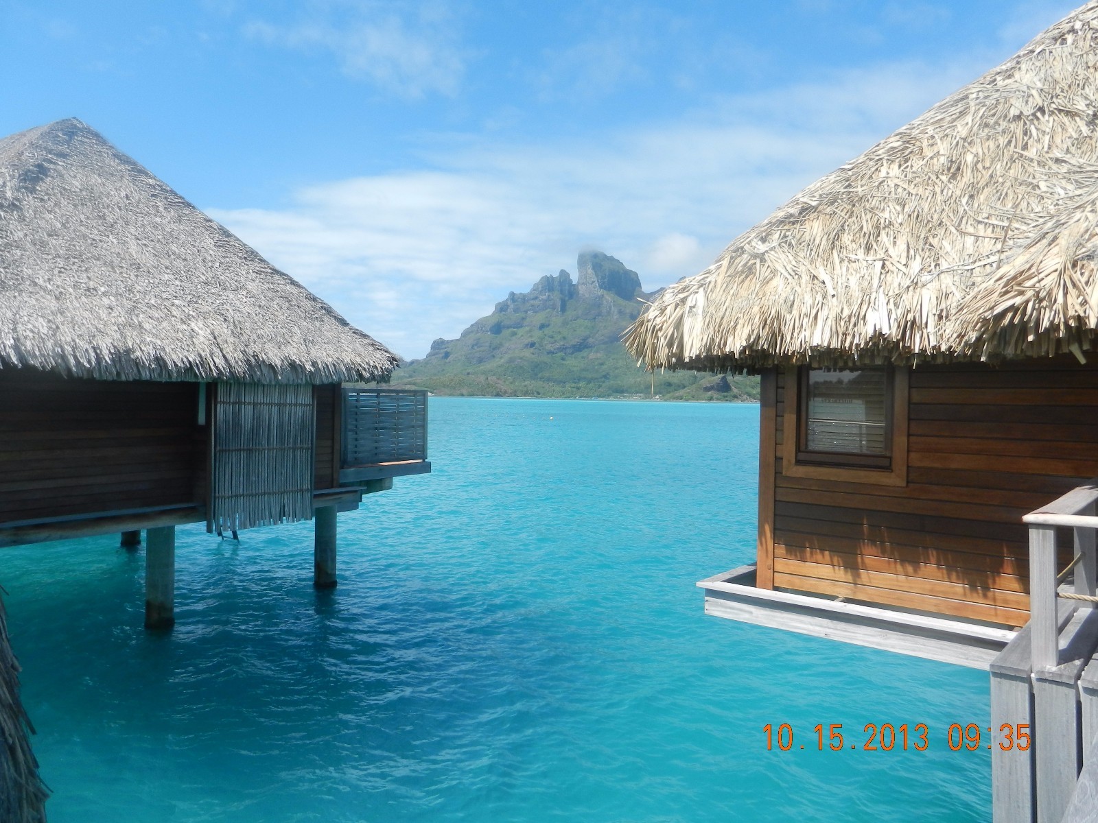 Four Seasons Bora Bora Overwater Bungalow Vacation Package for 2