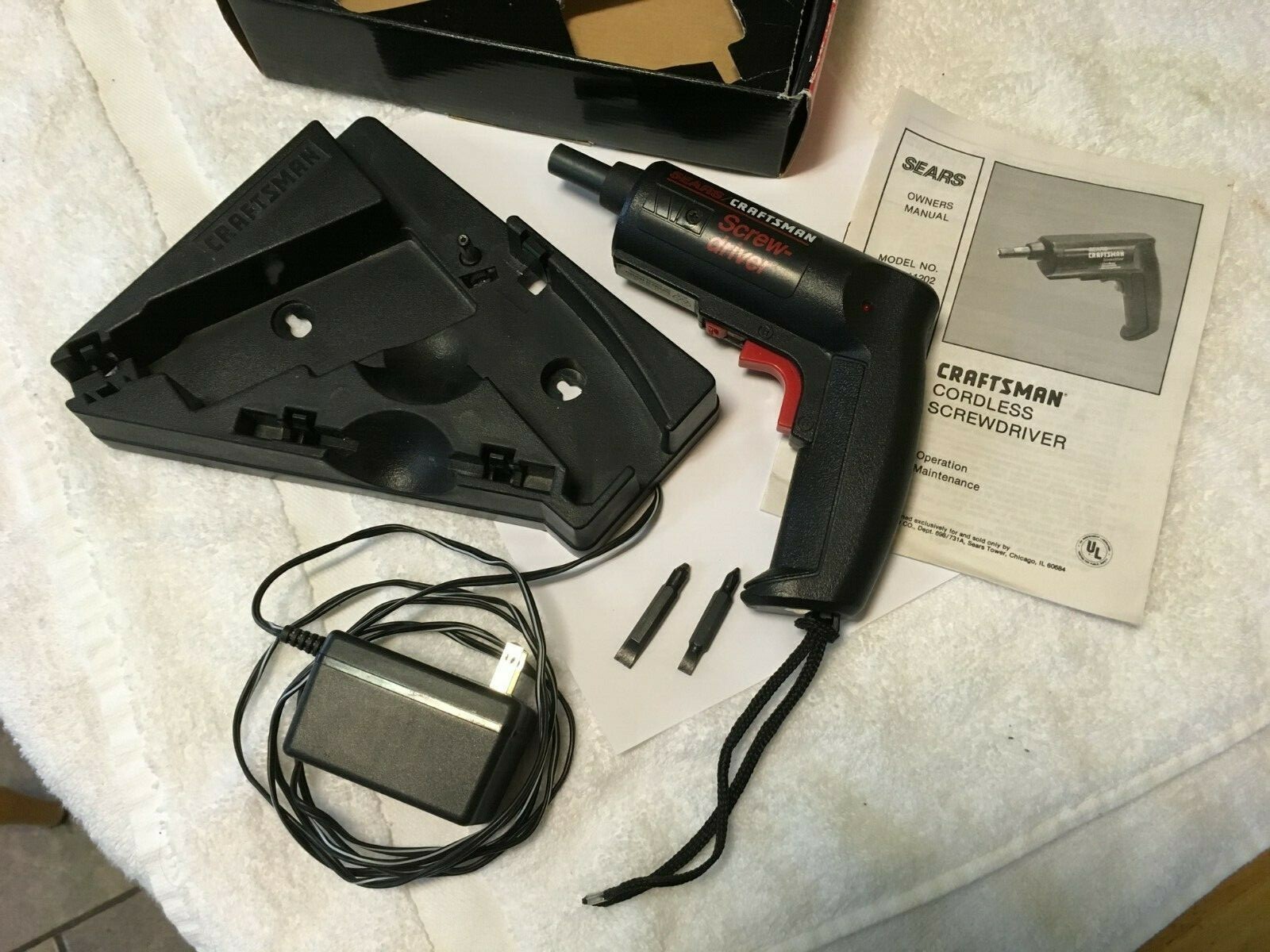 Sears Craftsman vintage Cordless Rechargable Reversable Screwdriver Model 11120