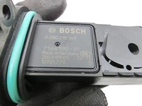 BMW E65 740i 05-08  4,0i 225KW Luftmassenmesser Rechts BMW E65 740i 05-08 15.10.2007 7567157 13717567157 7566990... Vorschau 5