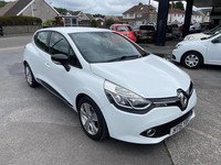 2015 Renault Clio 0.9 TCE 90 Dynamique Nav 5dr HATCHBACK Petrol Manual