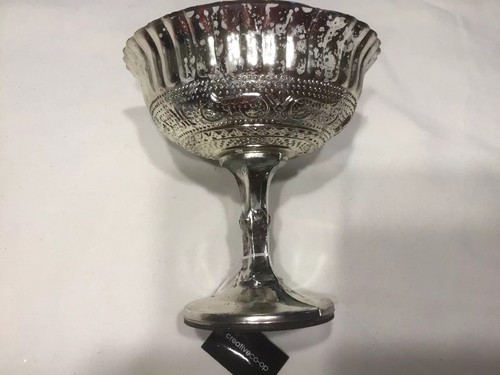 Creative Co-Op Mercury Glass Bowl in Pedestal Silver 7” Diameter x 7” H