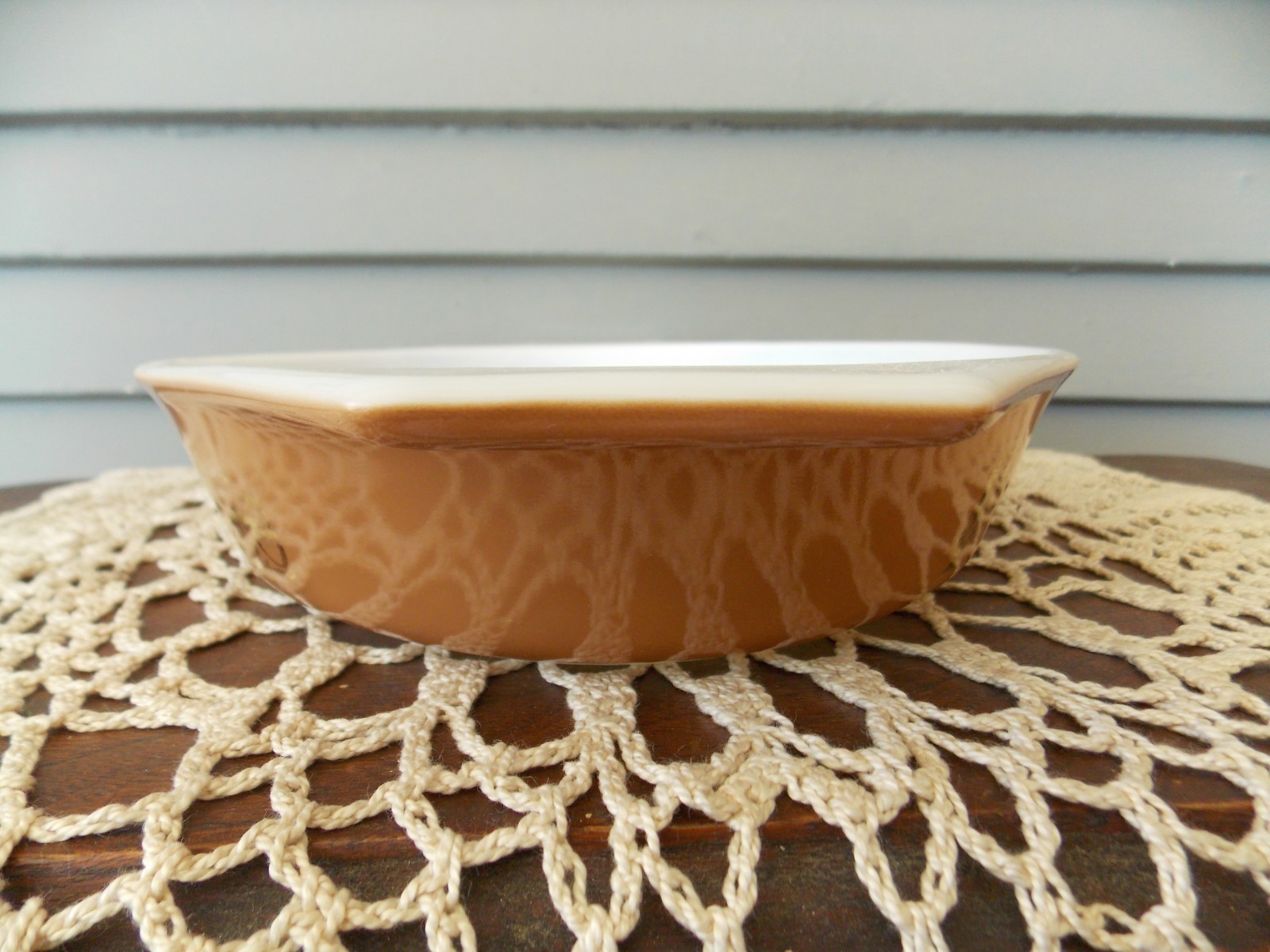 Vintage Pyrex Early American Heritage Divided Casserole Dish 1 1/2 Quart