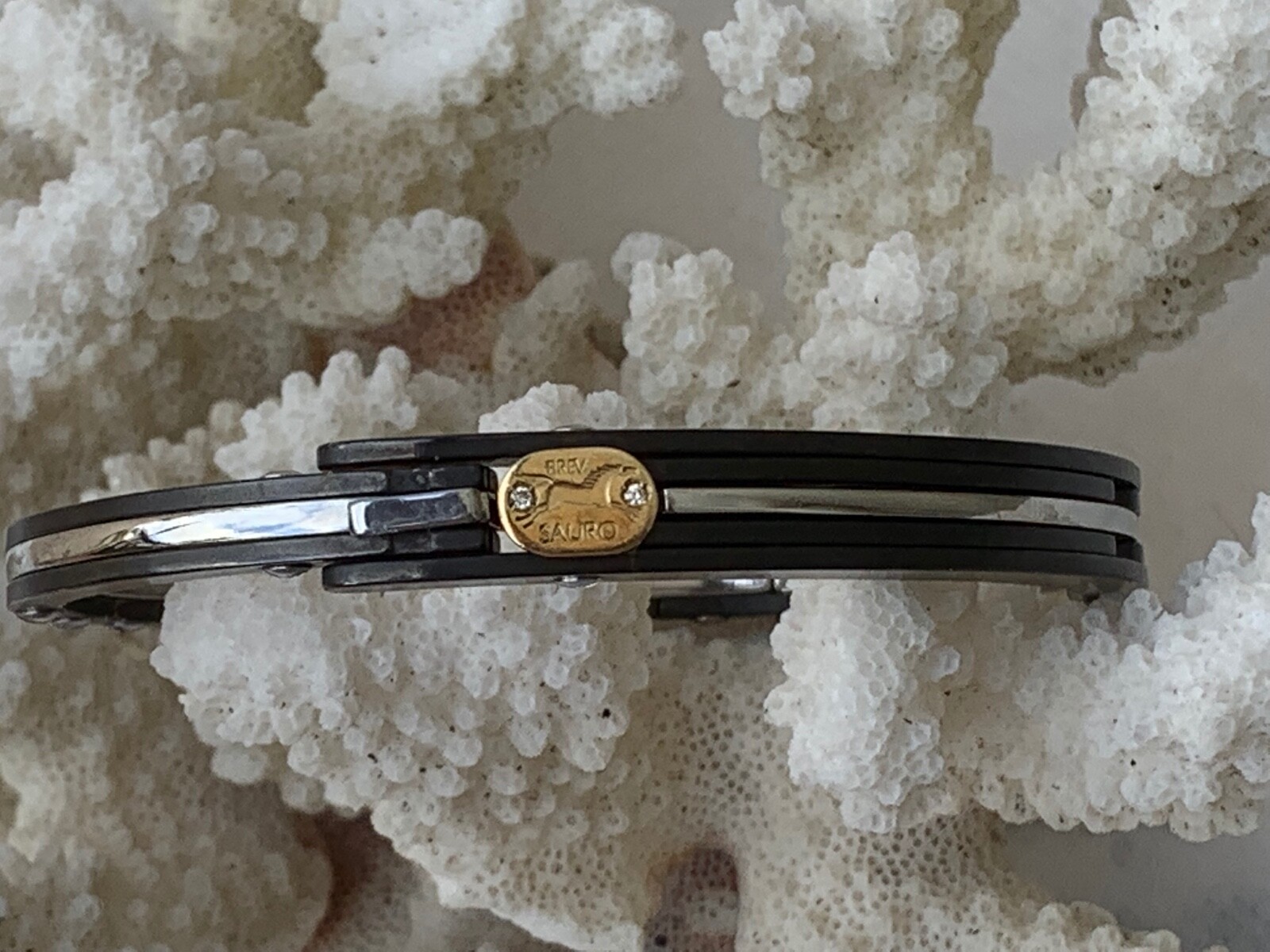 BREV SAURO STAINLESS STEEL 2 DIAMONDS 18K GOLD LABEL HINGED BANGLE BRACELET