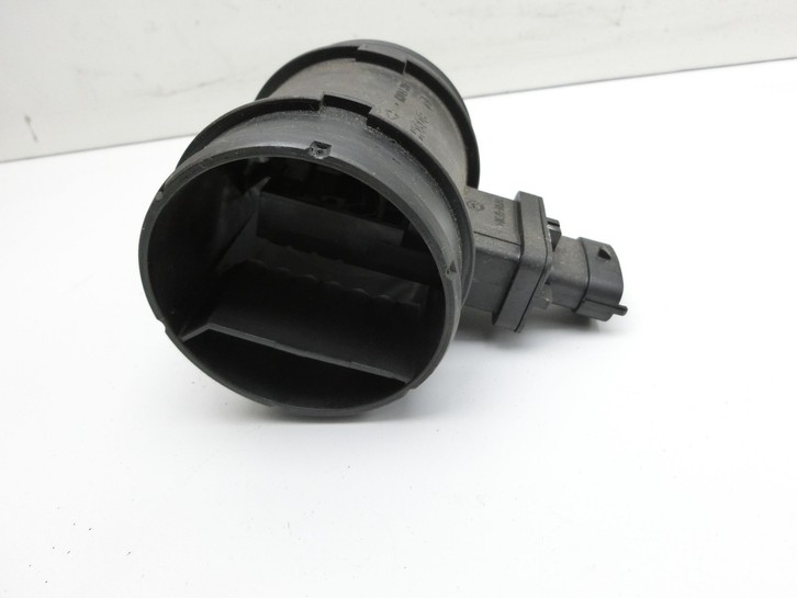 Fiat Freemont 11-16 Mjet 2,0DS 103KW Luftmassenmesser Fiat Freemont 11-16 05.01.2012  F00C2G8003 gebraucht Vorschau 2
