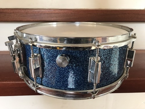 1970s MIJ Snare Drum Pearl Lugs Throw NICE Blue Sparkle