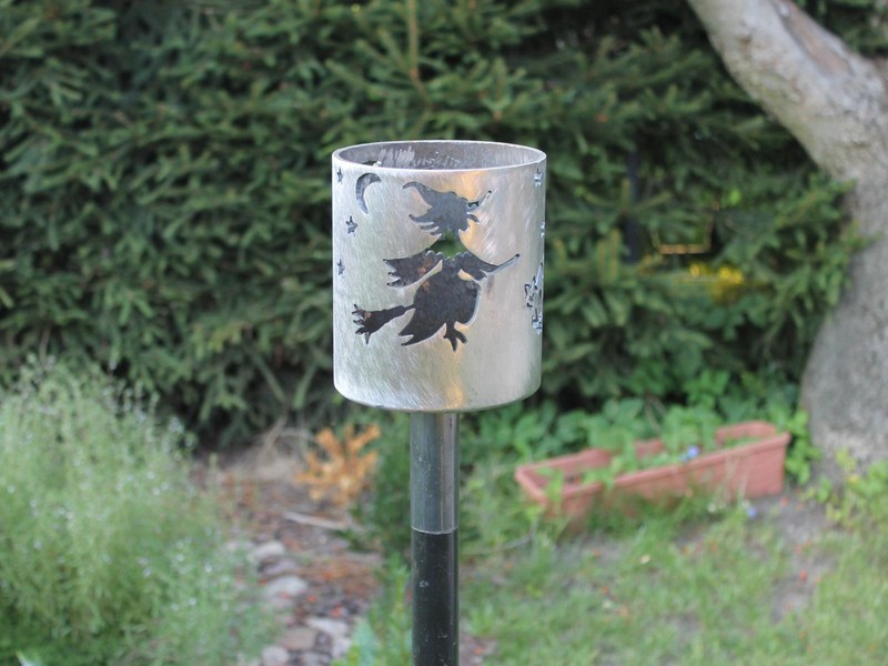 Fackel Gartenfackel Hexe Auf Besen 139,7 X 155 Mm