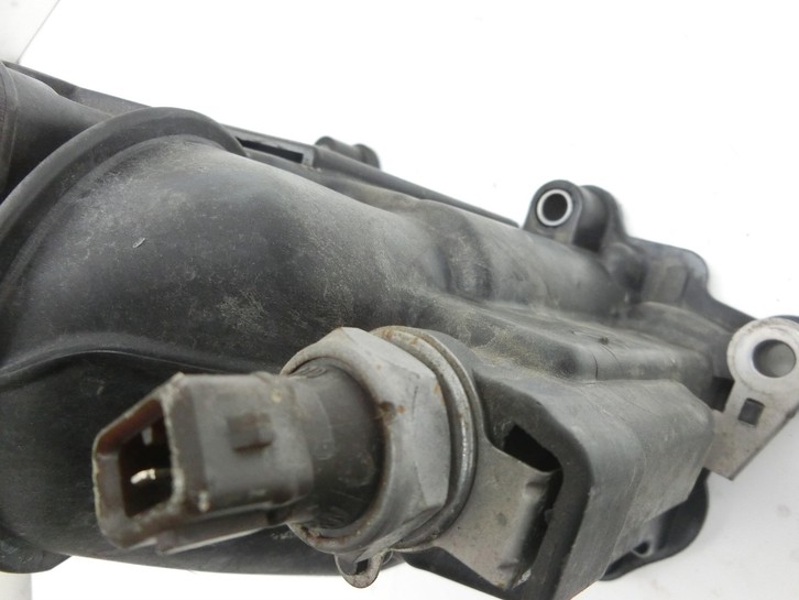 BMW E88 120d LCI 08-11 2,0d 105KW N47D20U0 Ölfiltergehäuse Gehäuse Halter für Ölfilter BMW E88 120d LCI 08-11... Bild 9
