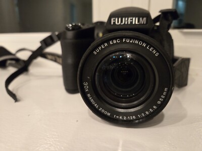 Fujifilm Digital Camera Finepix HS25EXR 30X Lens 24-720mm TESTED