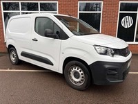 2022 Peugeot Partner Partner Professional Premium+ EV Panel Van Electric Automat