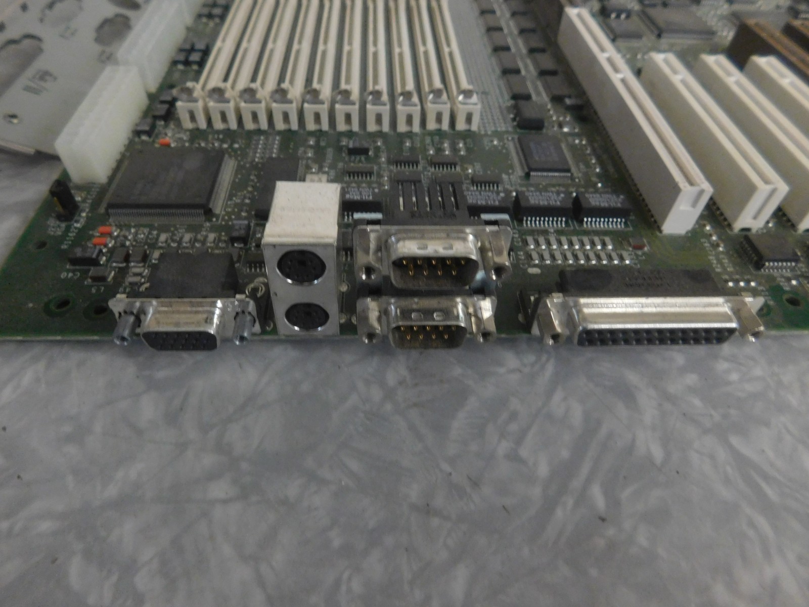 DEC 54-23308-01 ALPHASERVER 1000 SYSTEM MAINBOARD