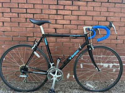 Black Trek 1100 Aluminum Road Bike 57cm Frame Suntour EDGE