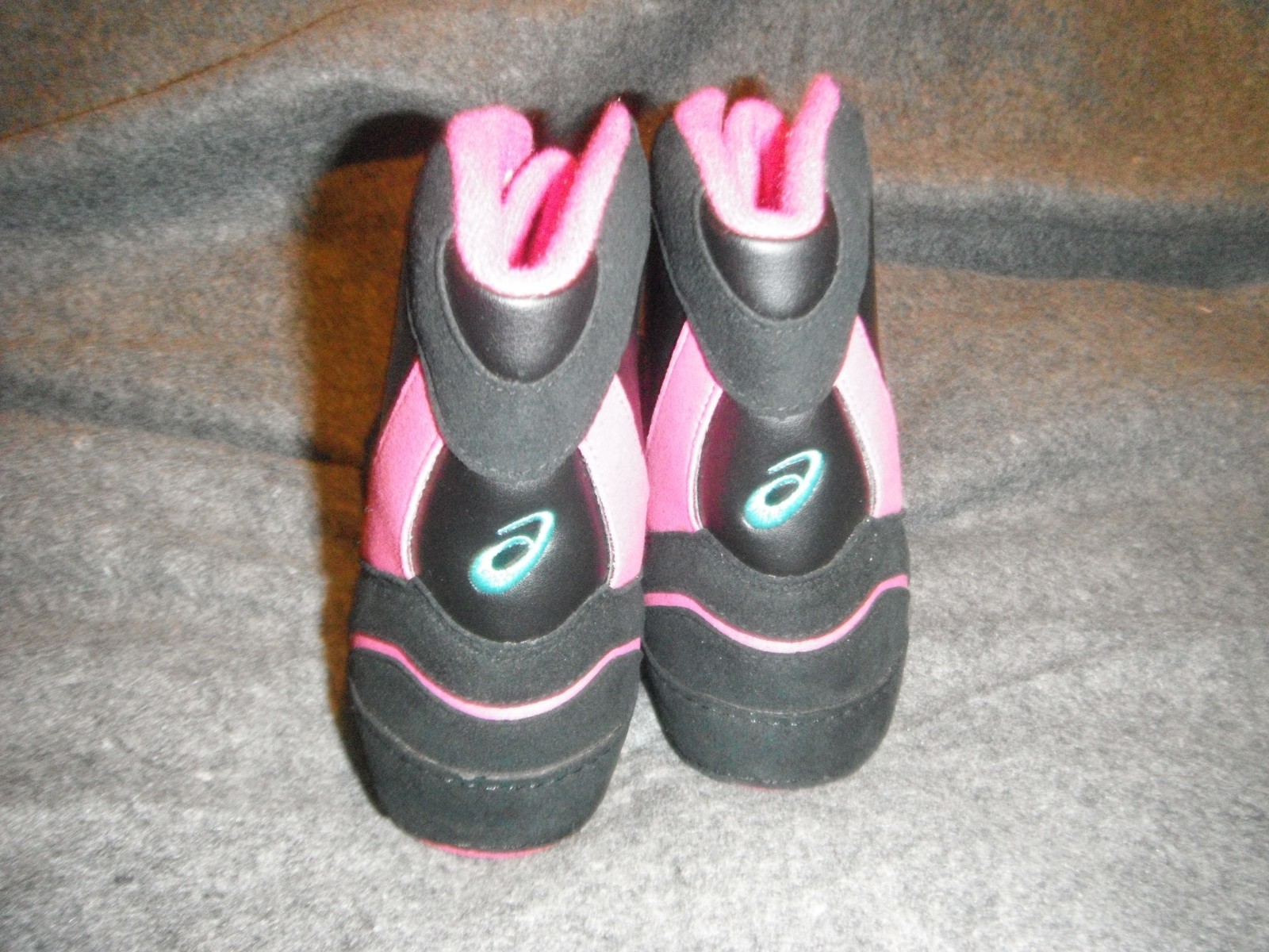 Asics International Lyte Sample Wrestling Shoes- RARE