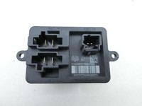 Renault Captur I  13-21 Widerstand Gebläse Lüfter Renault Captur I  13-21 19.09.2019 MR017600-7200 gebraucht Vorschau 2