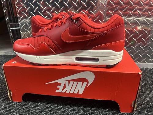 NIKEカイリー7All red NIKEカイリー7All red