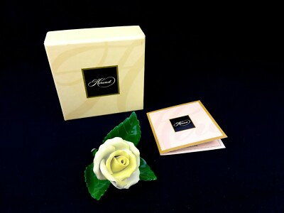 Herend Rose on Leaf Yellow