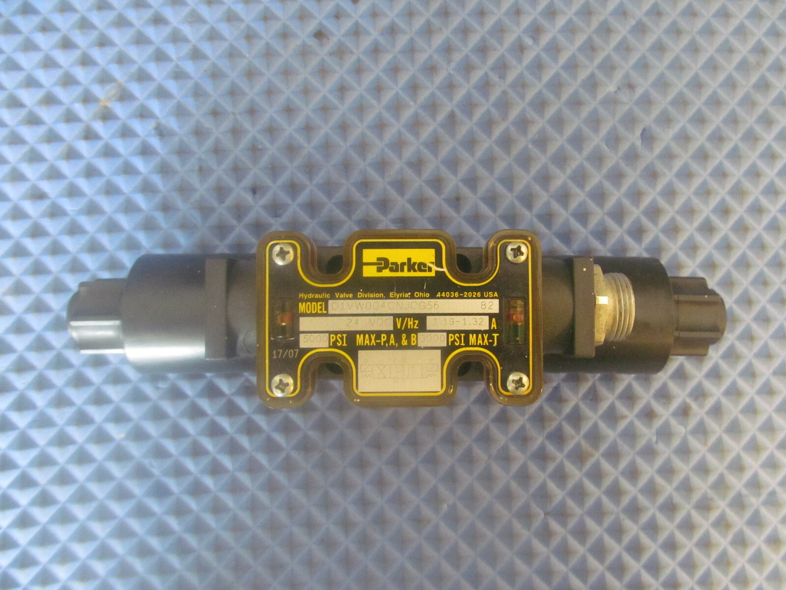 Valvola Idraulica PARKER D1VW004CNJGJ7B &ndash; Nuova Senza Scatola (affare!)