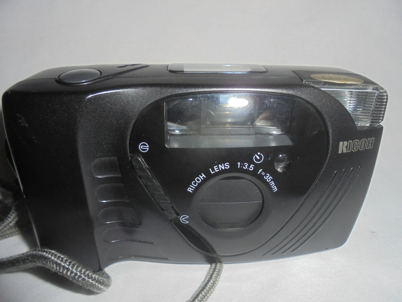 Vintage Ricoh 35mm camera with case 1:3.5 F=35mm