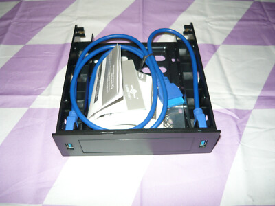 Vantec USB 3.0 Front Panel with 5.25'' HDD/SSD Bracket New Open Box Floppy Card