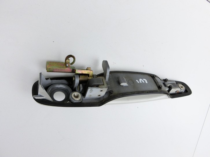 Toyota Previa Estima R3 00-05  RHD Türgriff Griff aussen Links Vorne 025 Toyota Previa Estima R3 00-05 01.07.2000... Vorschau 4