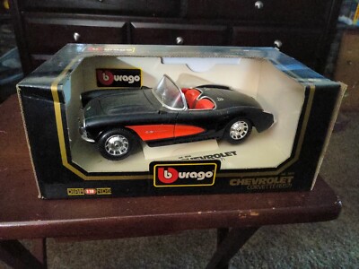 Burago 1957 Chevy Corvette Diecast Car 1:18 Scale Black Red Car Italy