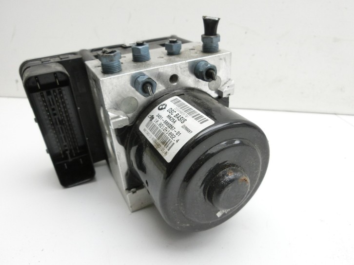 BMW X4 F26 14-18 ABS Steuergerät Aggregat Hydraulikblock BMW X4 F26 14-18 08.04.2016 6881325 34516881325 6880267... Vorschau 4