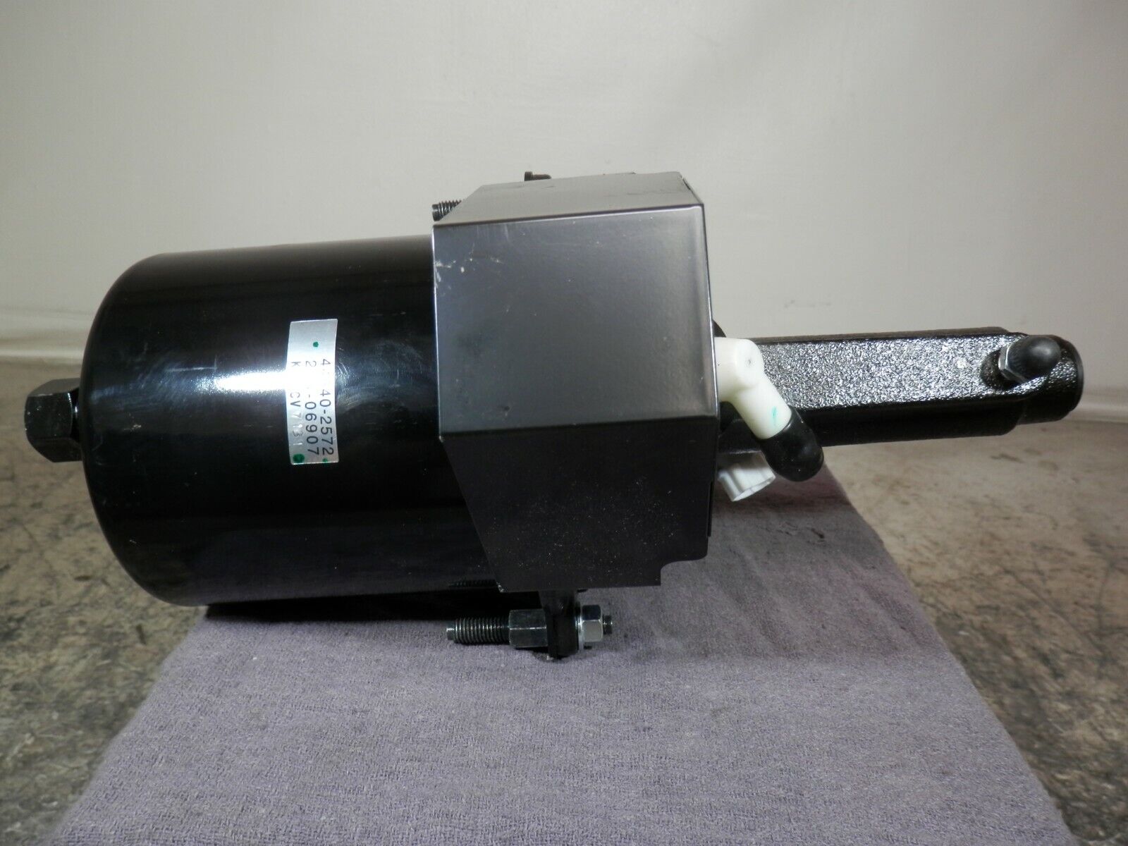 Hino Ranger Series FB/ FC / FD Brake Booster - #S446402572 Hino Ranger Series FB/ FC / FD Brake Booster - #S446402572