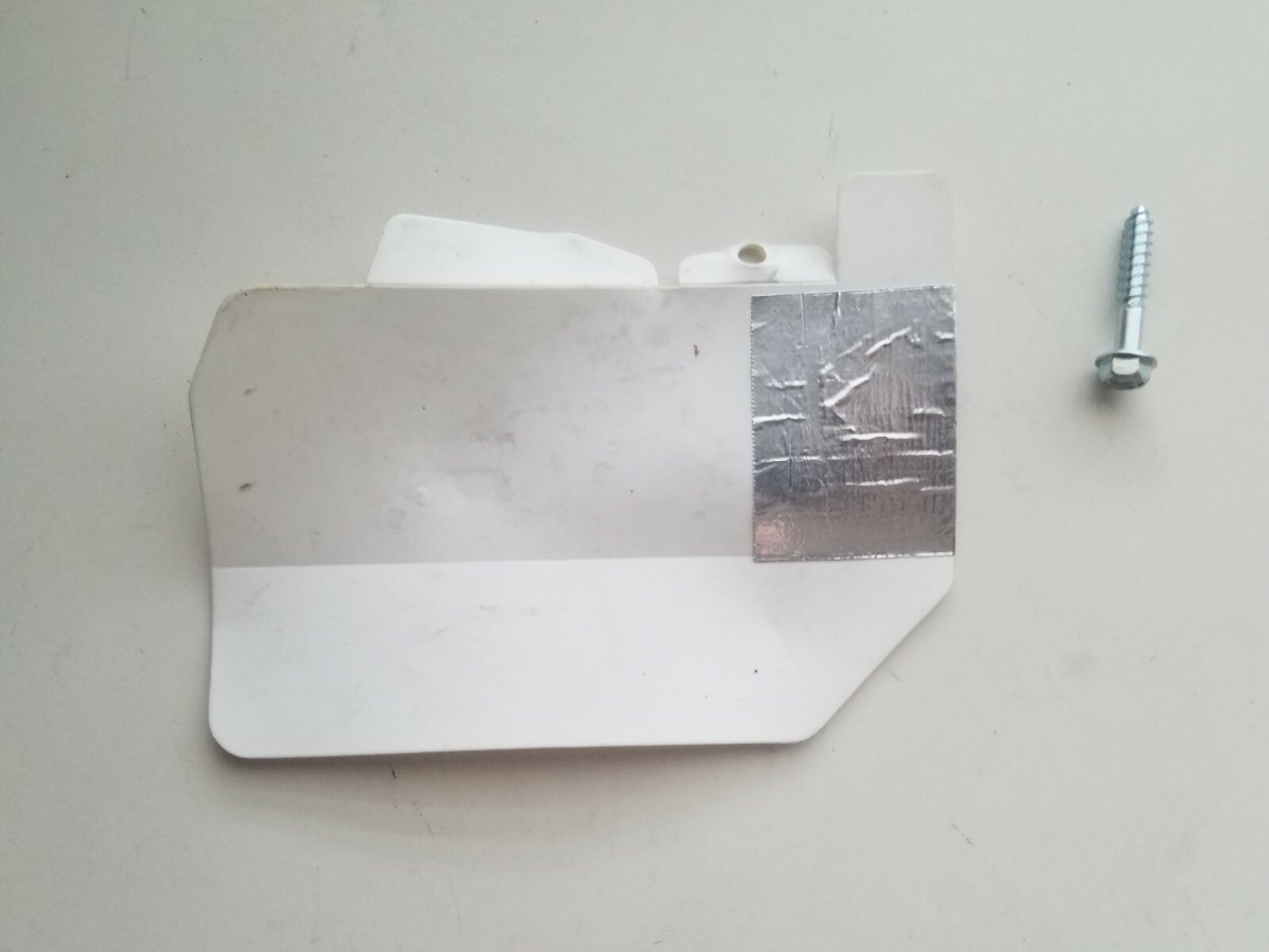 Whirlpool Dishwasher GU2455XTST3 Shield 8283527