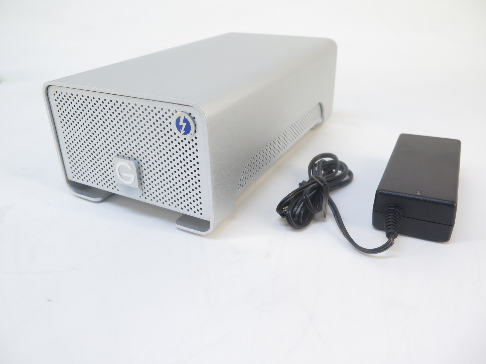 G-RAID with Thunderbolt 2 ケースのみ G-RAID with Thunderbolt 2 | Western Digital