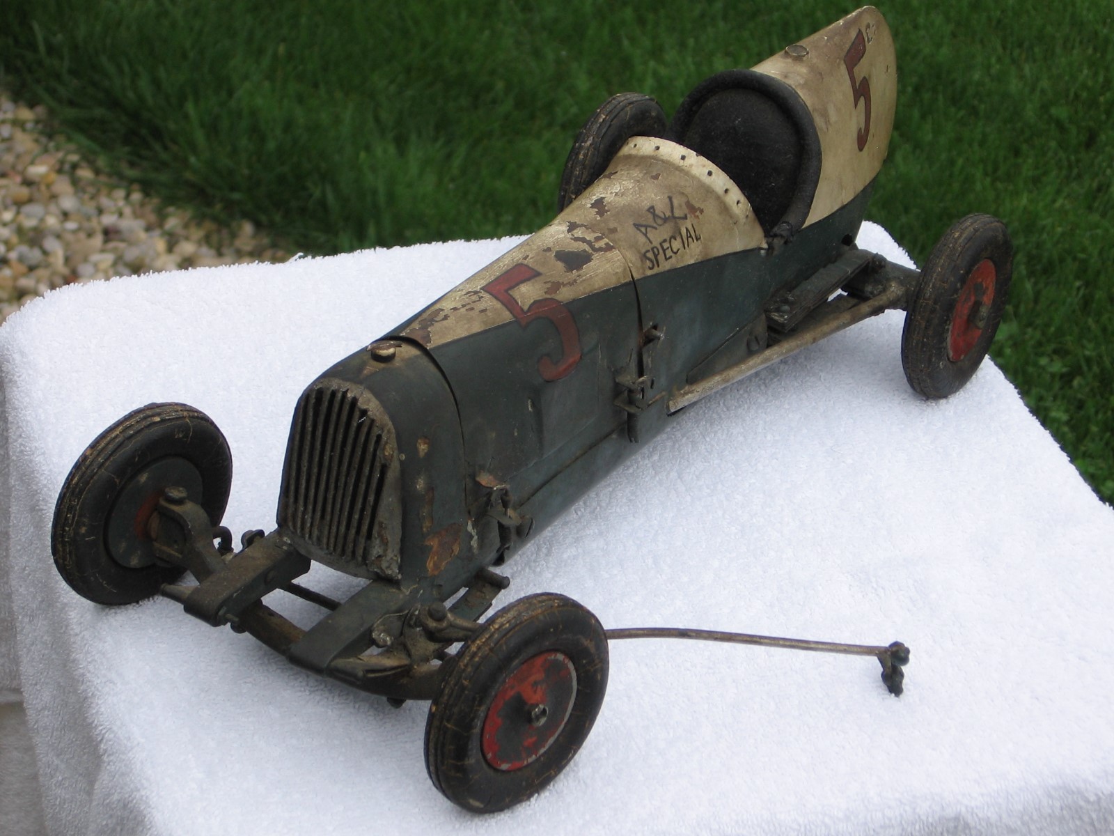 Folk Art Tether / Push  Car